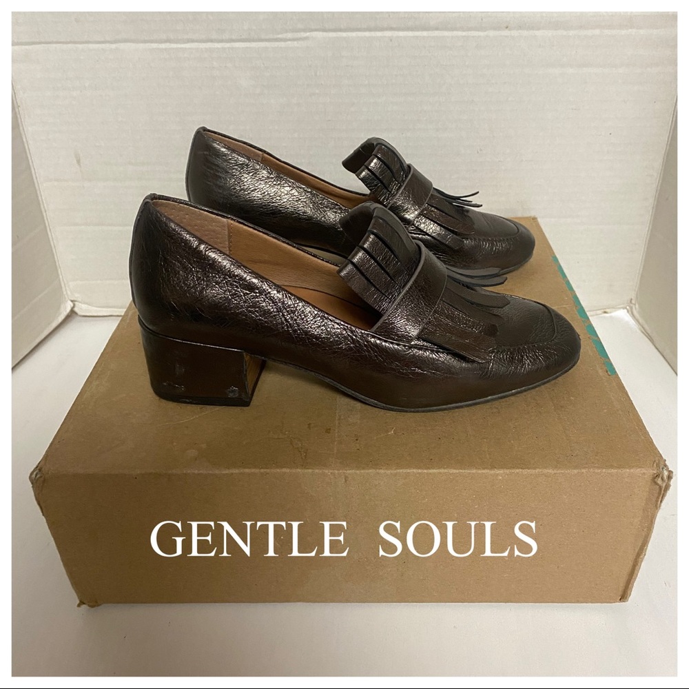 Gentle Souls By Kenneth Cole Pumps With Tassel Sz 6M